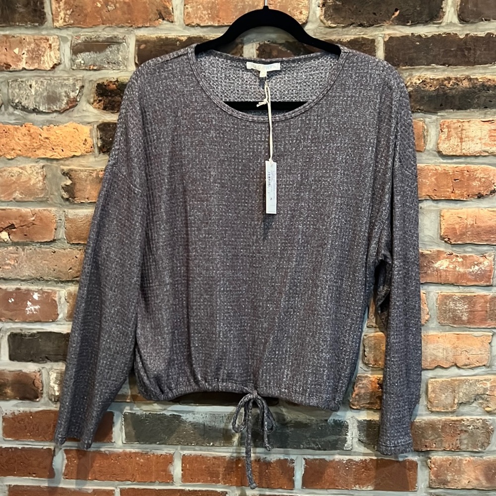 Hang Out Thermal Top in Charcoal Gray